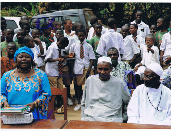 KSS book donation ceremony